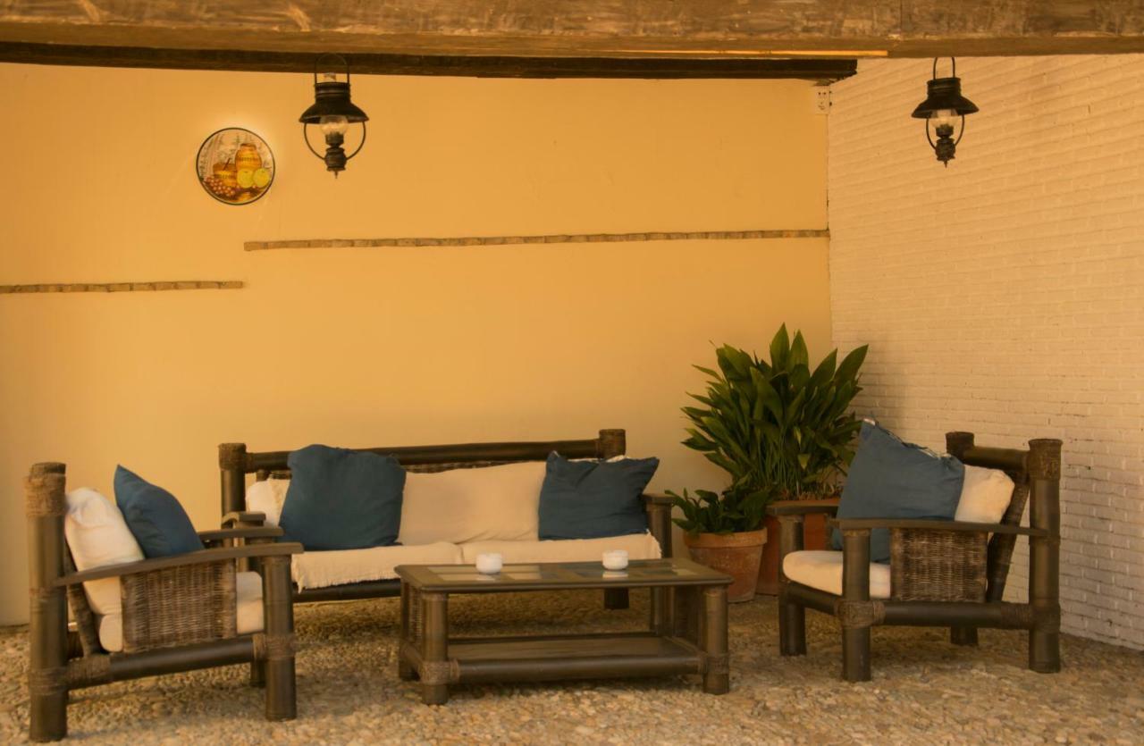 צ'יקלנה דה לה פרונטרה Hotel Mariantonia מראה חיצוני תמונה