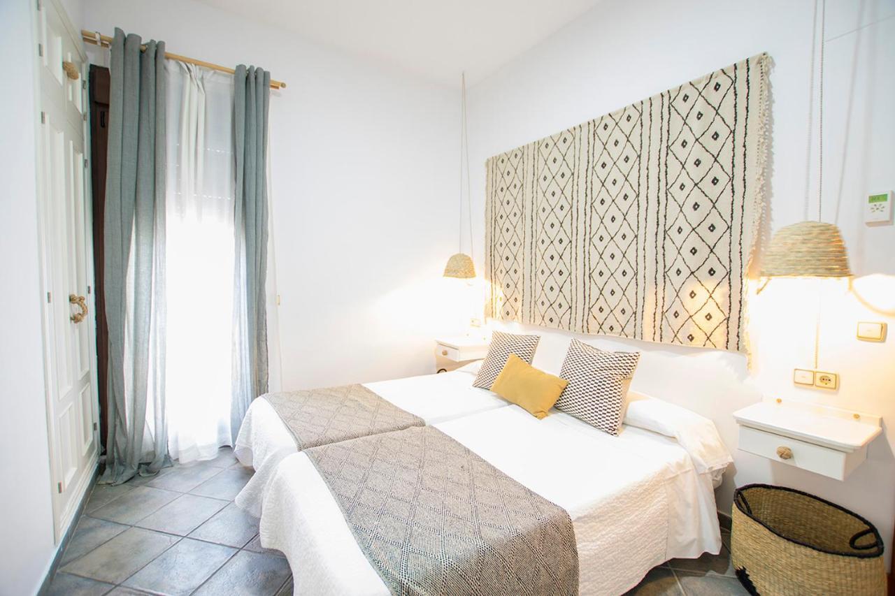 צ'יקלנה דה לה פרונטרה Hotel Mariantonia מראה חיצוני תמונה